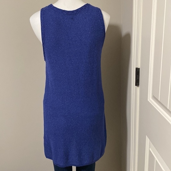 White House Black Market Sleeveless Sweater with Metallic Shine Blue Size L NEW - Picture 9 of 12